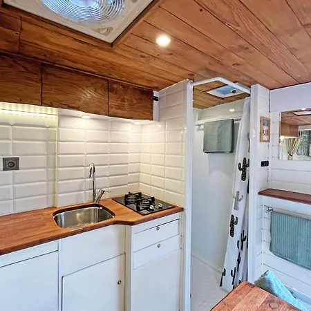 Tenerife Stylish Camper With Bathroom Campsite *